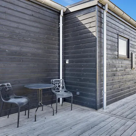 Holiday home Lovely At Ulken 5 *